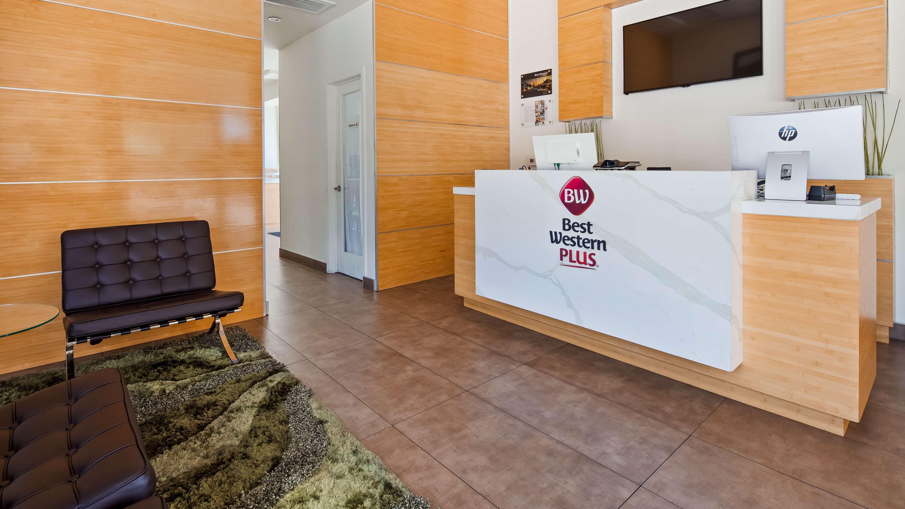 Best Western Plus Glendale Kültér fotó