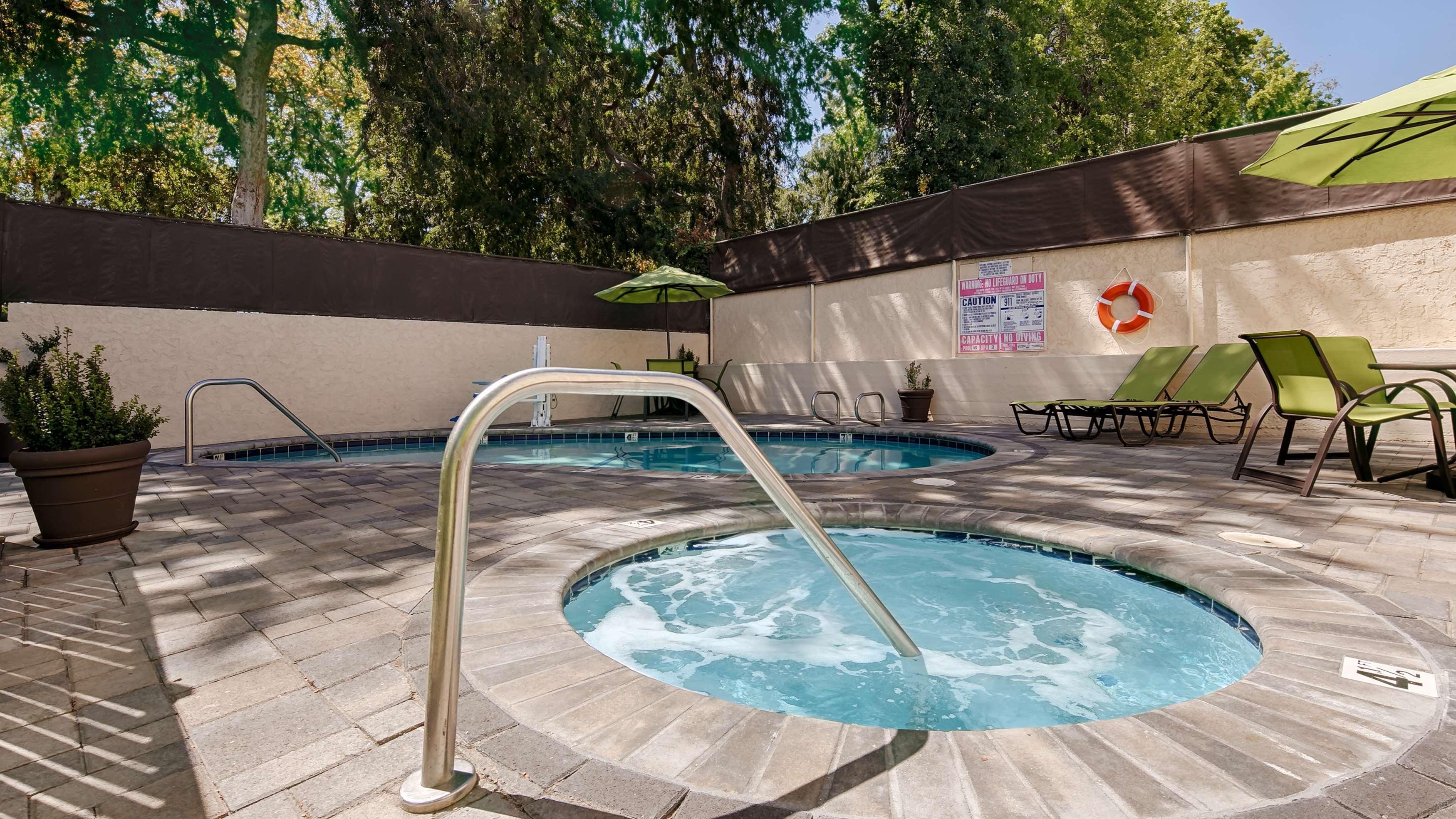 Best Western Plus Glendale Kültér fotó